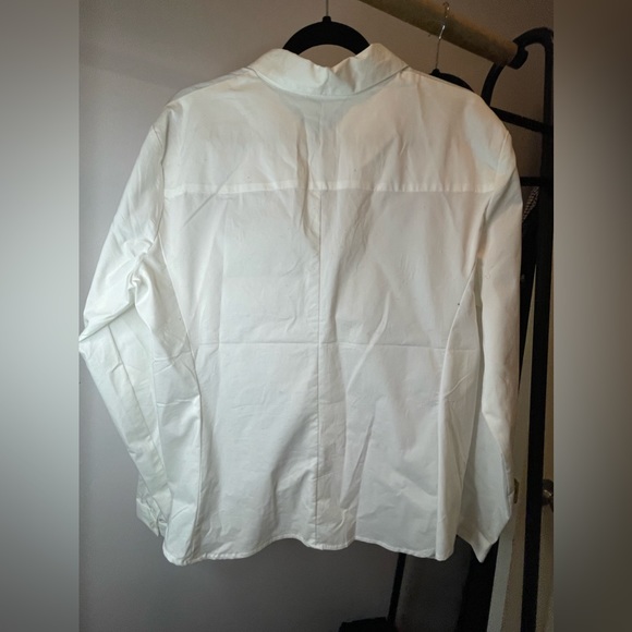 New York and Company Stretch button down white blouse XL - Picture 2 of 7